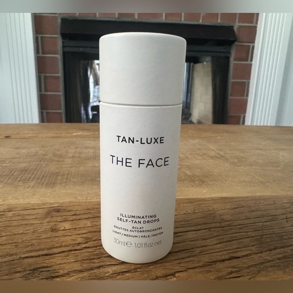 NEW IN BOX Tan-Luxe Illuminating Self-Tan Drops ~ Light/Medium ~ 30 ml - Picture 5 of 9